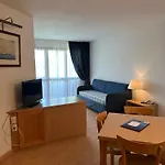 Nauthotel מלון דירות 4*