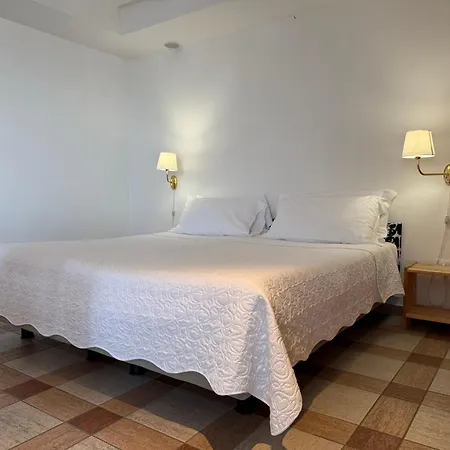 Nauthotel アパートホテル グラード