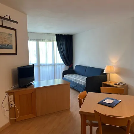 Nauthotel Lejlighedshotel 4*